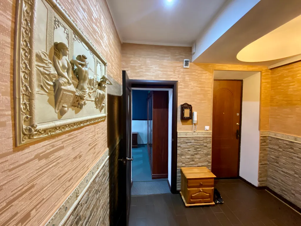 VIP Двухкомнатная квартира с прекрасным ремонтом