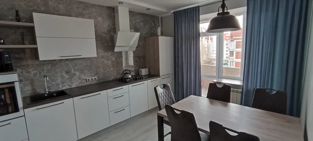 3 комнатный Апартамент Морской