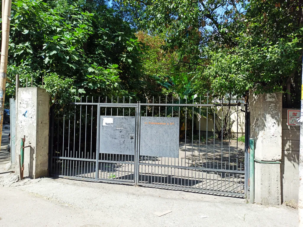 Коттедж 1-комнатный Дом — Ялта