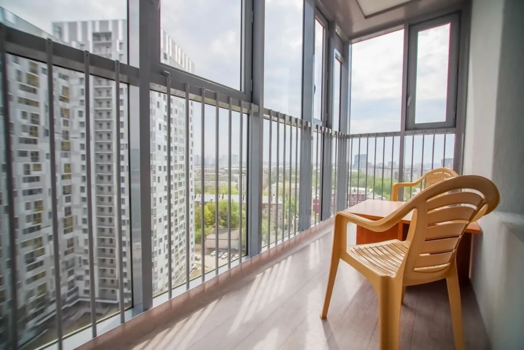 Евродвушка Апарт Гулливер с балконом в центре