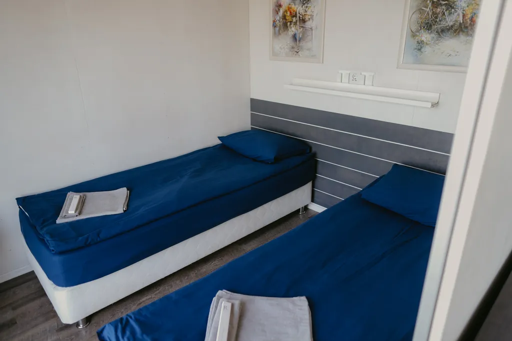 Плавучий дом Сазан