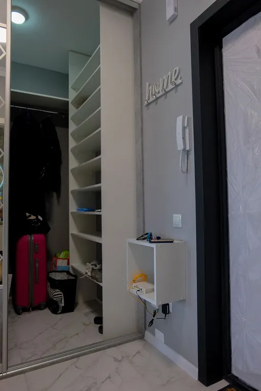 Уютная студия с большой панорамной лоджией