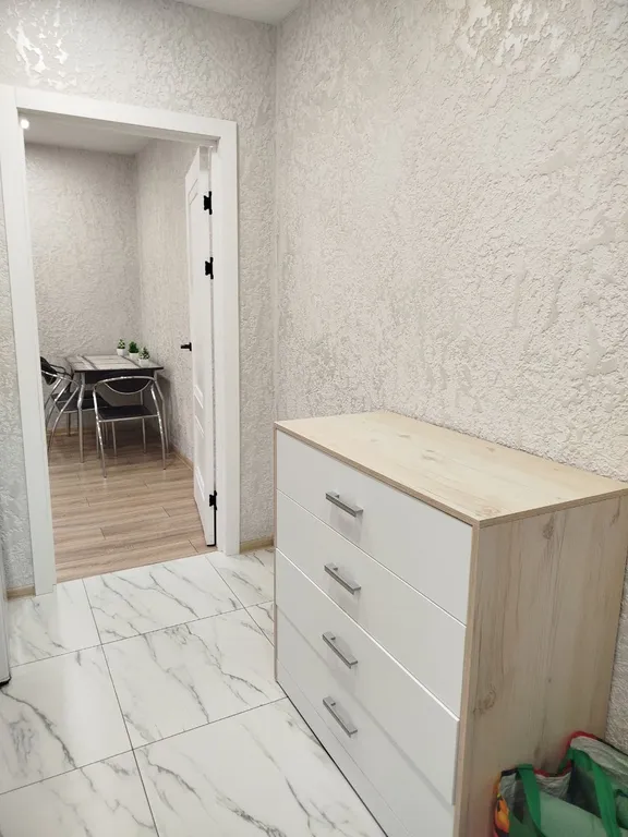 Двухкомнатная квартира с новым современным ремонтом