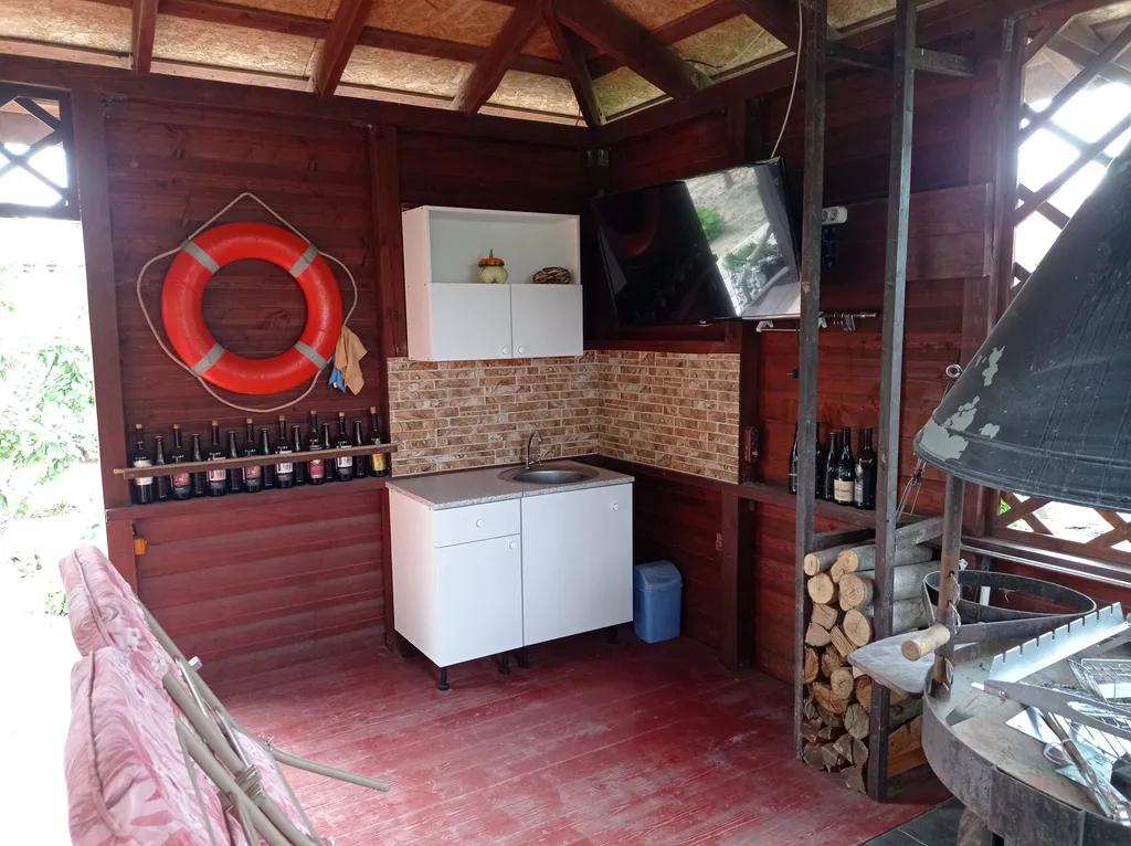 Домик у моря