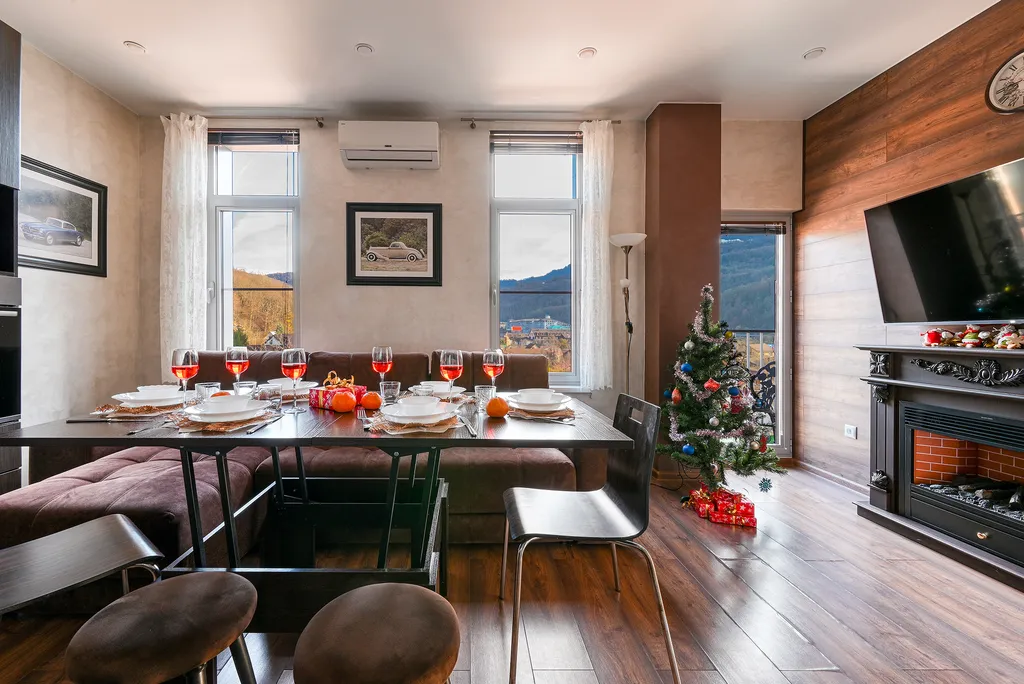 2-ком квартира с видом на горы, балкон и камином Я на Море