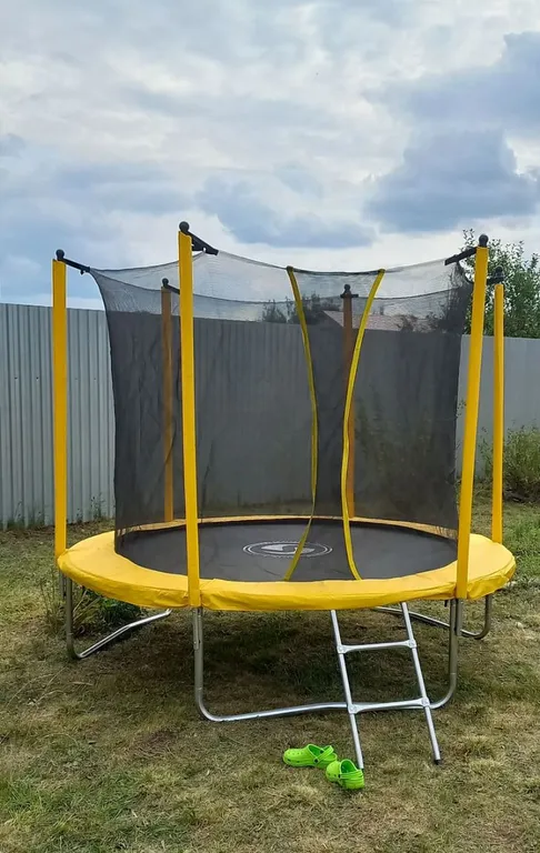 Дом из брёвен с русской баней и финской сауной 7 км от города