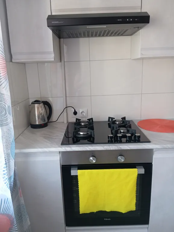 Уютная квартира, находится недалеко от моря, магазины, кафе