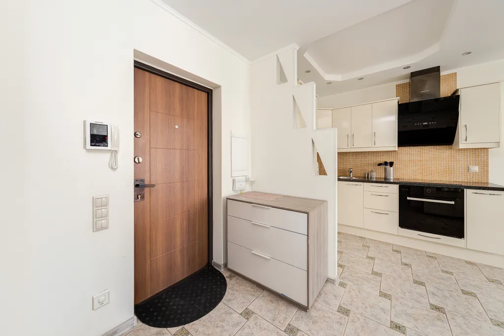 Светлая евродвушка у Крокус Экспо между метро Мякинино и Пенягино