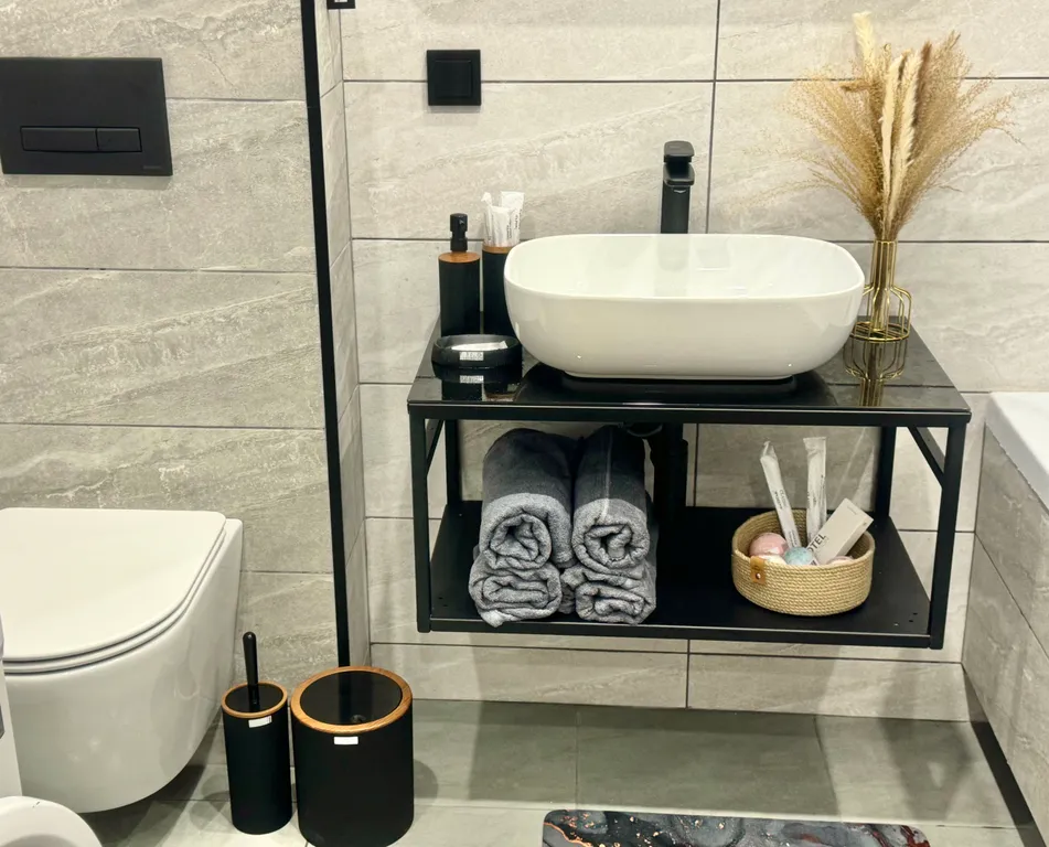 Квартира рядом с тц Арена,леруа мерлен, близко до Аэропорта