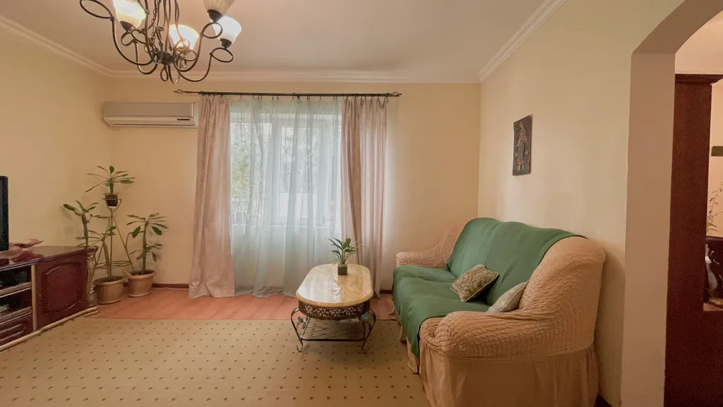 Квартира 2-комнатная Квартира — Сухум