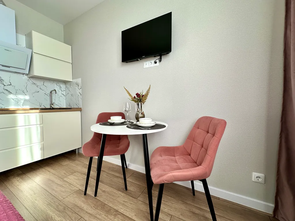 Красивая и уютная студия рядом с ТРЦ Аквамолл