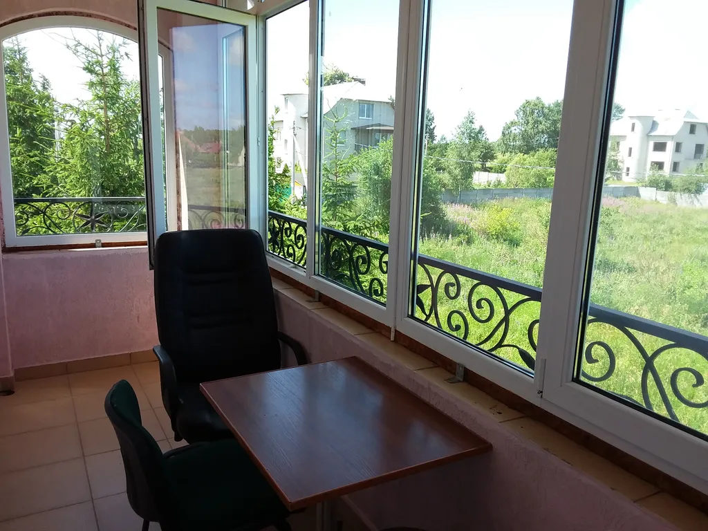 Загородный дом Филино с сауной, садом и барбекю