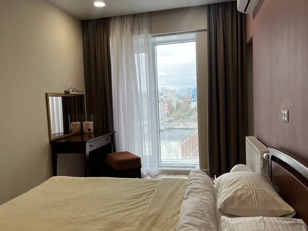 Квартира с панорамными окнами в центре Ижевска