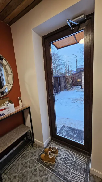 Двухуровневый домик в центре