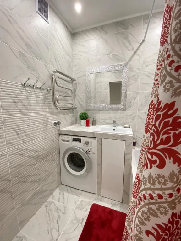 Двухкомнатная квартира рядом с Triniti