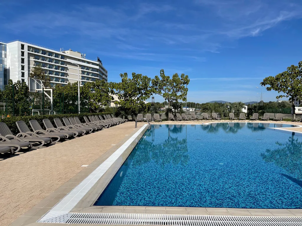 Бали в Сириусе