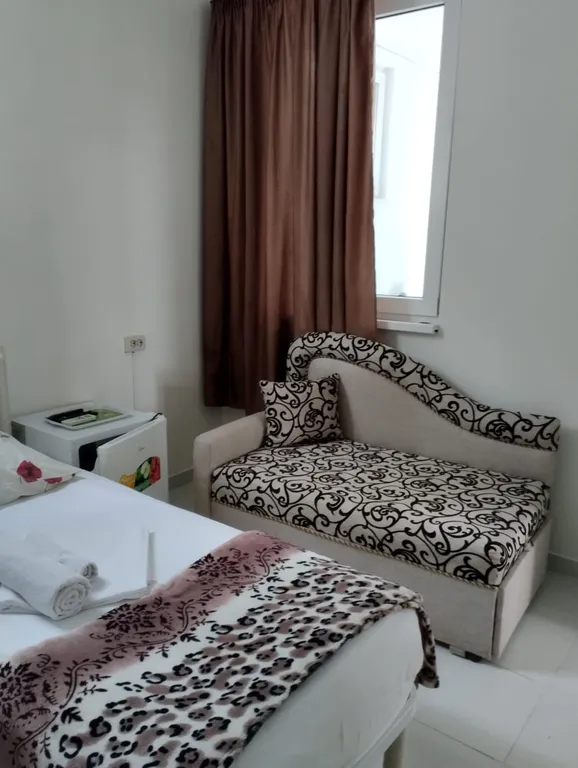 Квартира Комната — Гагра