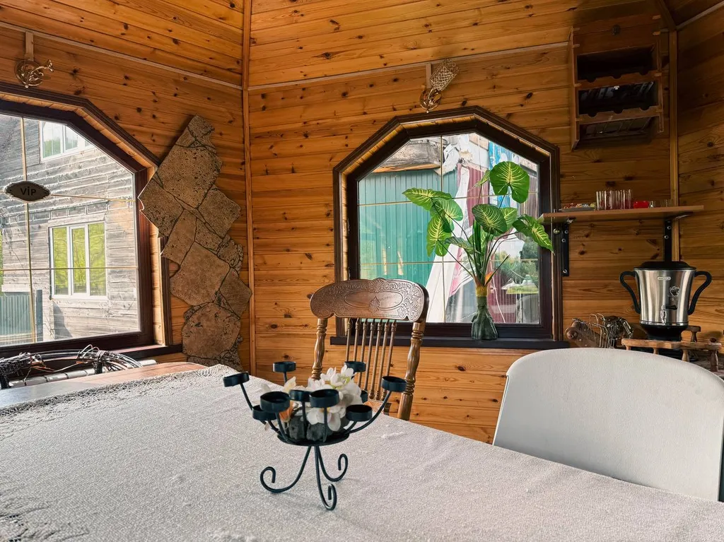 Коттедж у реки с баней