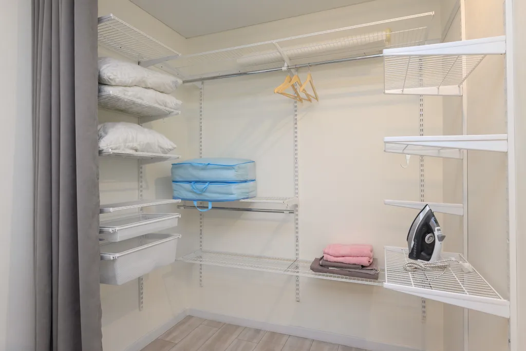 Квартира на Алом поле