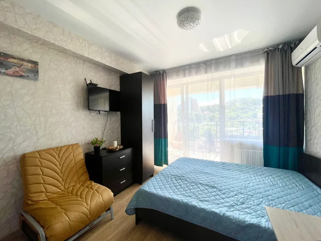 Квартира с видом на море с просторной обеденной зоной