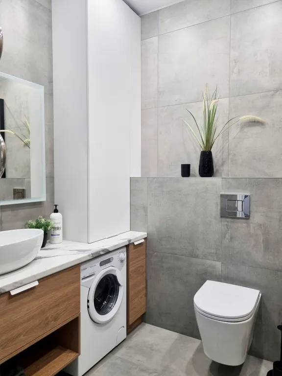 Дизайнерская евро двушка на 17 этаже с панорамным остеклением и видом на город