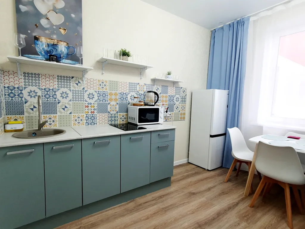 Шикарная, светлая, на самом высоком этаже в городе