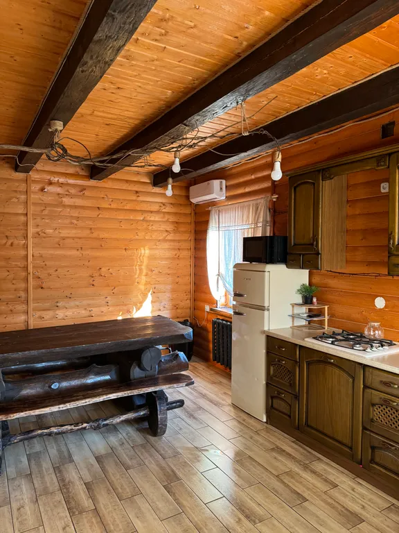 Дом с баней и бассейном