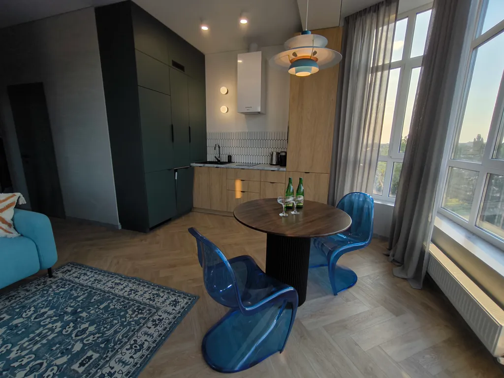 Апартаменты в ЖК Михайловский с панорамным видом на горы