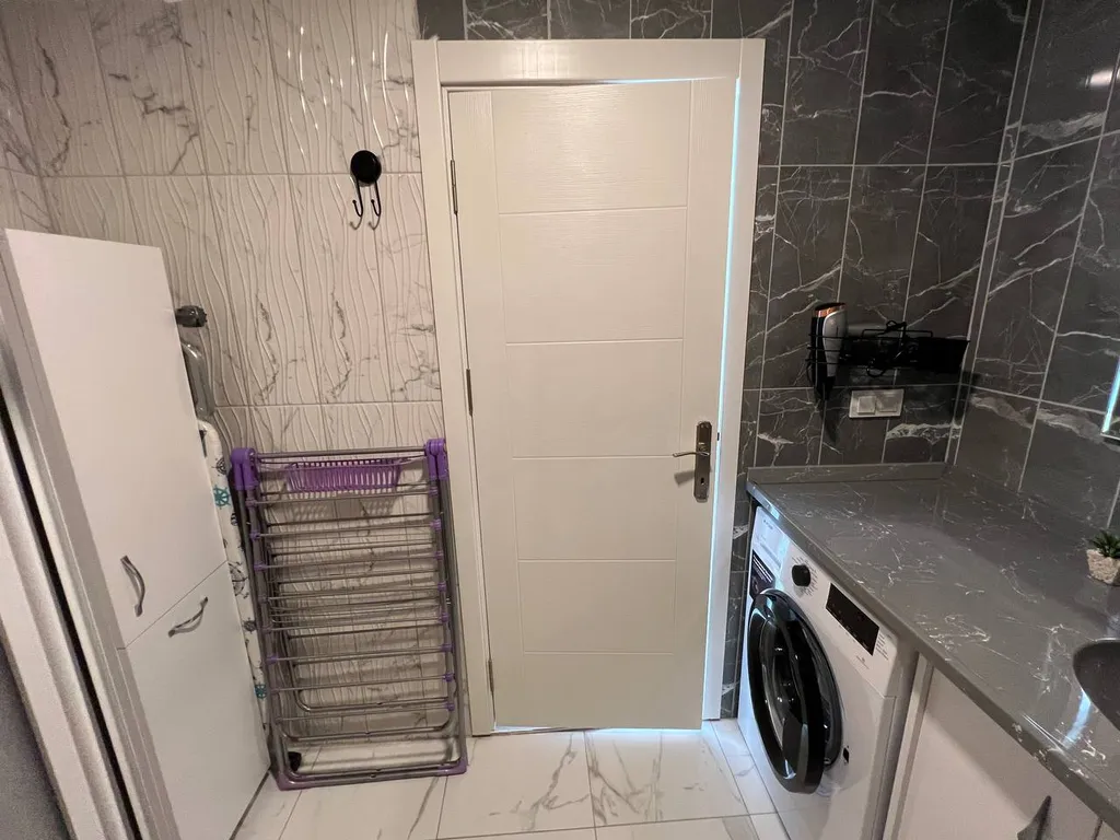 Стильные, комфортные апартаменты с видом на море Sky