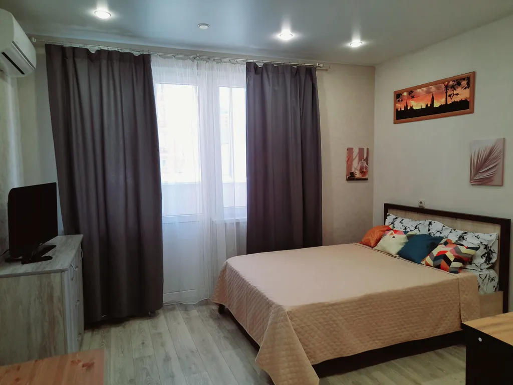 Студия Самолет