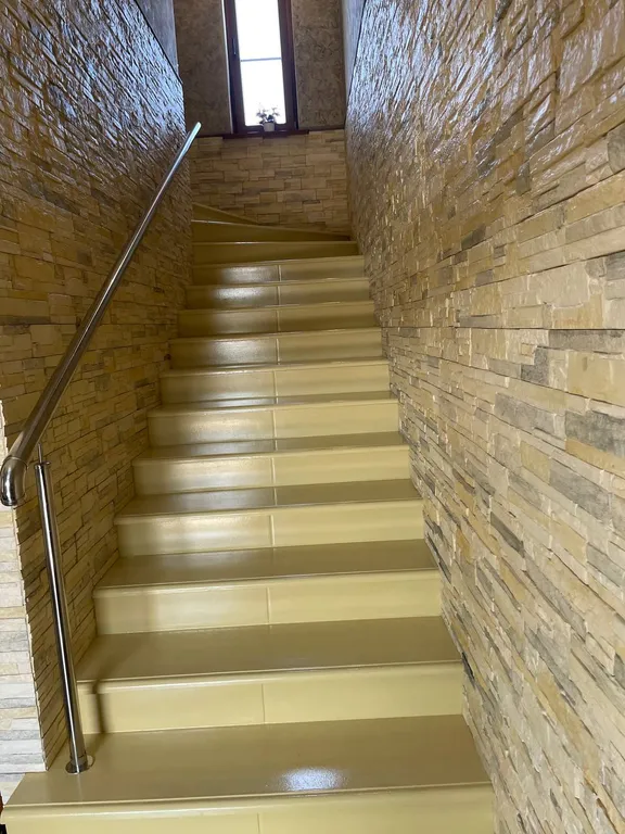 4-комнатный Дом