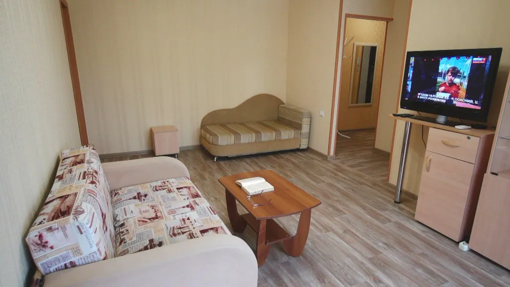 Комфортабельная двухкомнатная квартира около АО Тяж Маш и СВВАУЛ