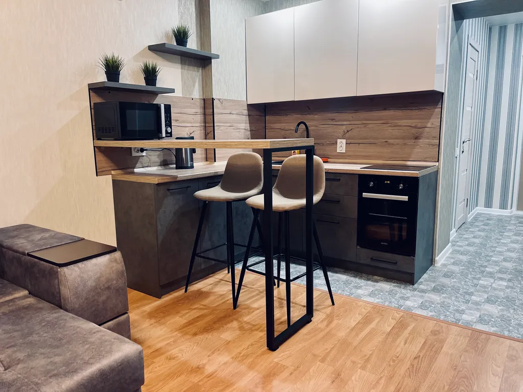 Теплая студия возле автотрассы М5