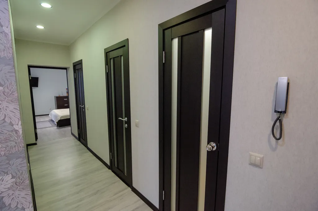 Семейные апартаменты Сафари на набережной в центре