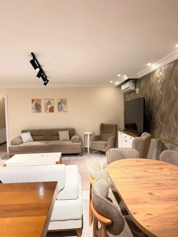 Семейная уютная квартира 15N