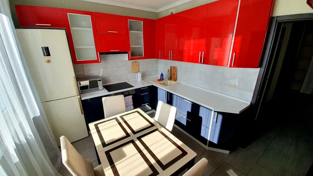 Большая двухкомнатная квартира до 6 человек от сети «RoomOnDay»