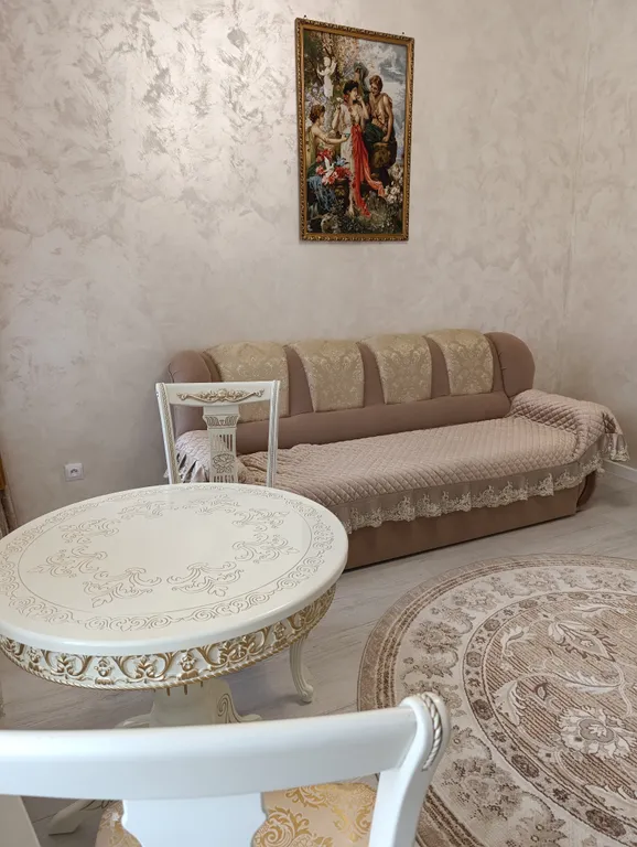 Квартира в дворцовом стиле