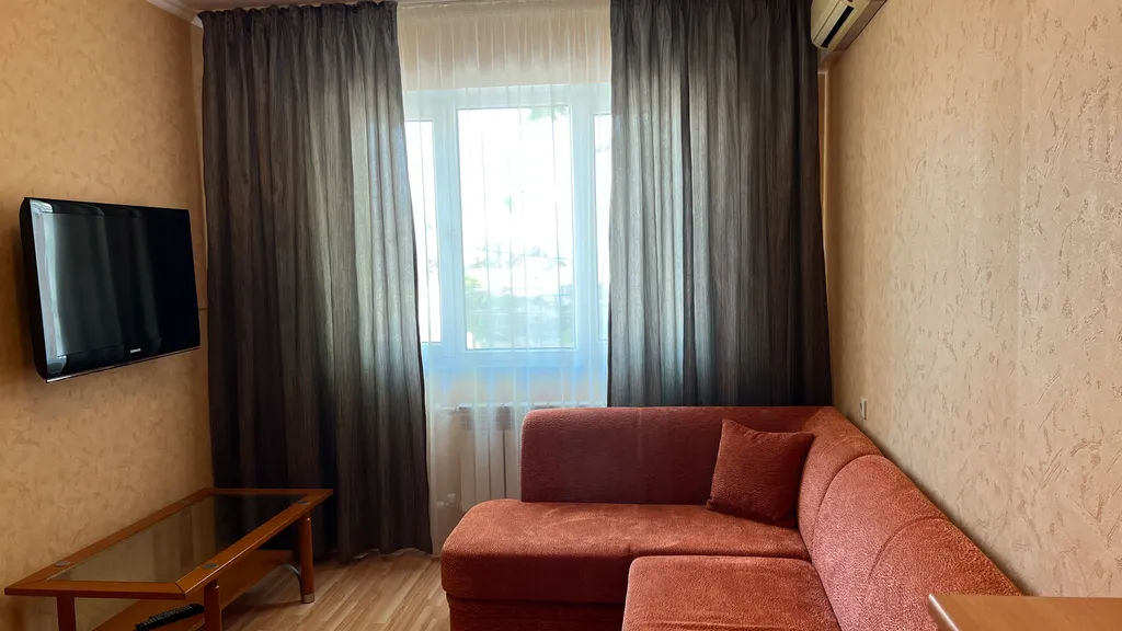 Коттедж Дом в историческом центре города — аренда посуточно в Анапа