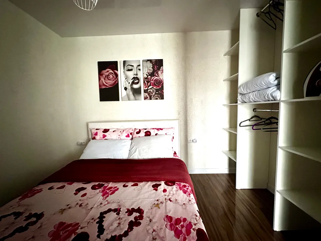 Квартира у площади Победы