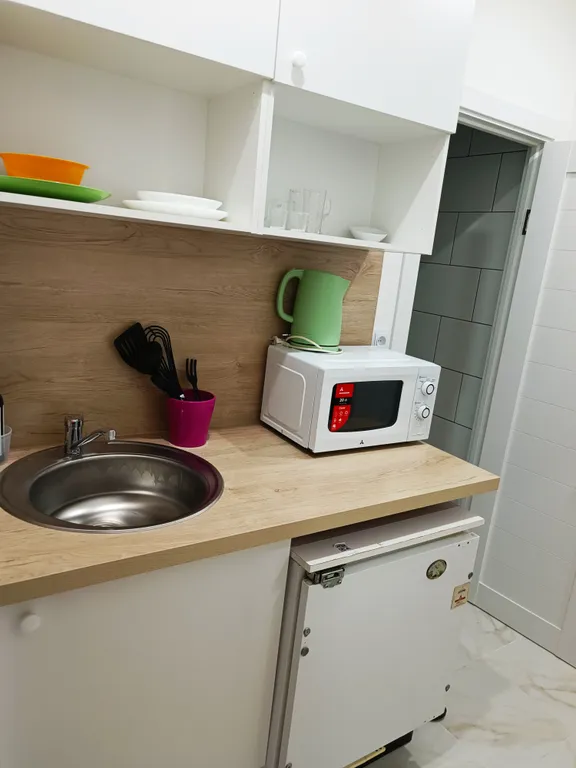 Тихая студия с большой кроватью у станции МЦД-D4 Железнодорожная