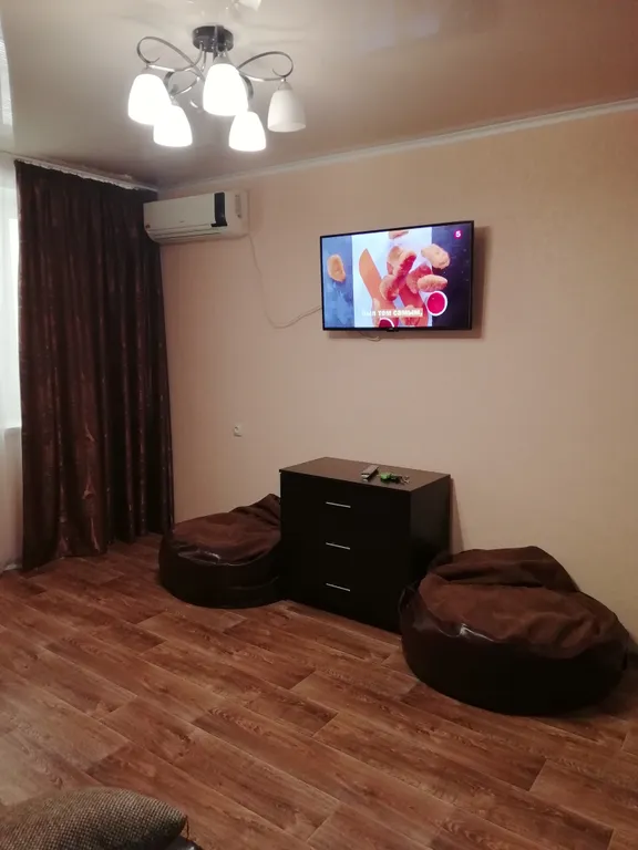 Квартира у Волгомолл