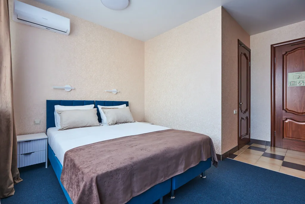 Квартира Комната — Сириус