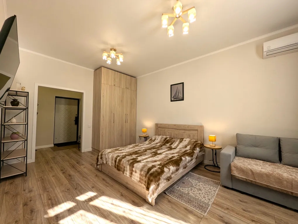 Уютная светлая квартира в центре Алматы со всеми удобствами