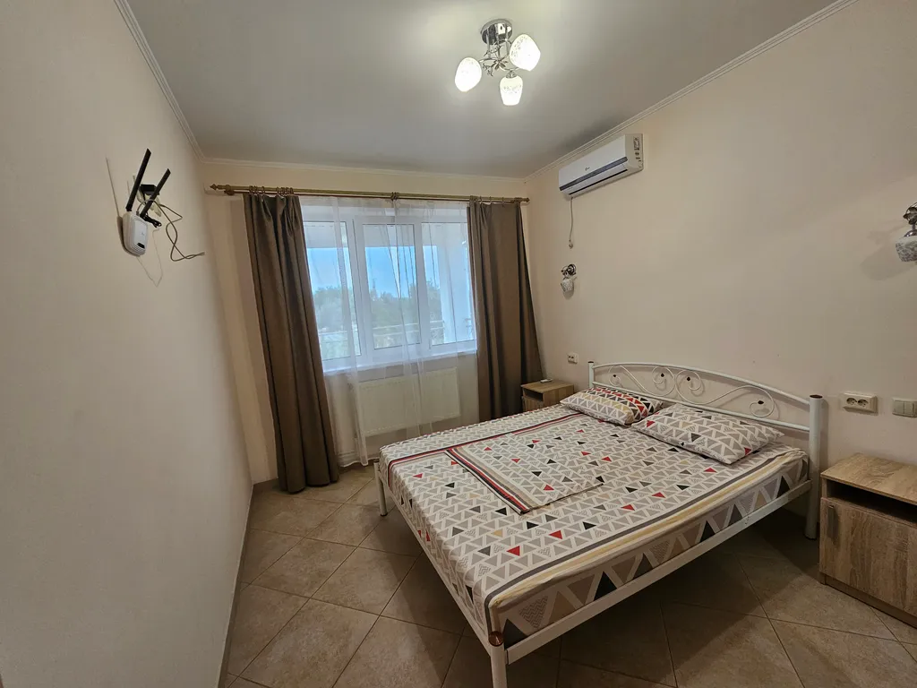 Коттедж Дом в 5 минутах от моря — Новоотрадное