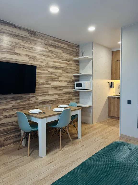 Новая студия с красивыми закатами