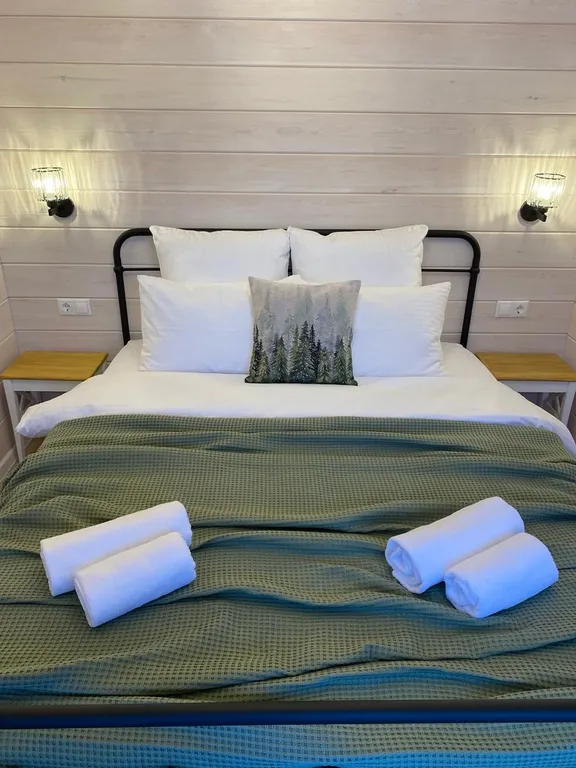 Коттедж Домик в лесу — Шерегеш