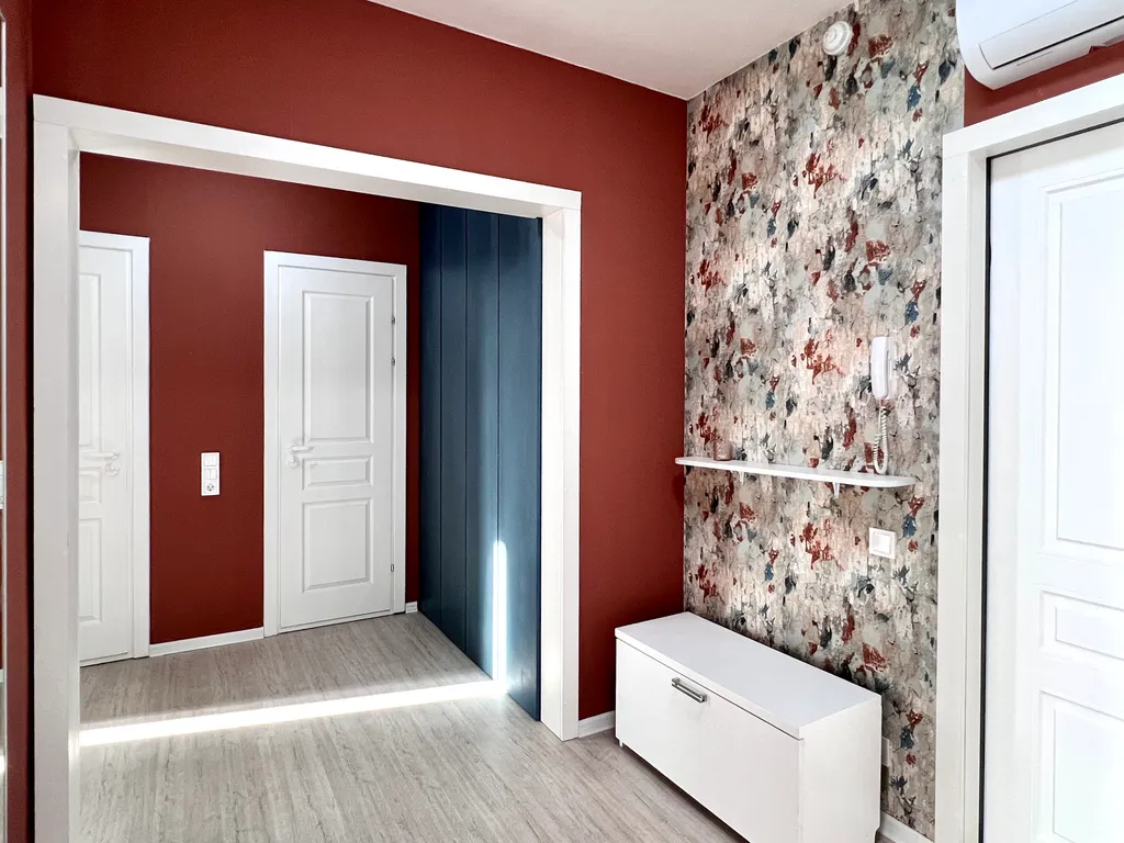 Стильная студия в стиле модерн вблизи парка Челюскинцев