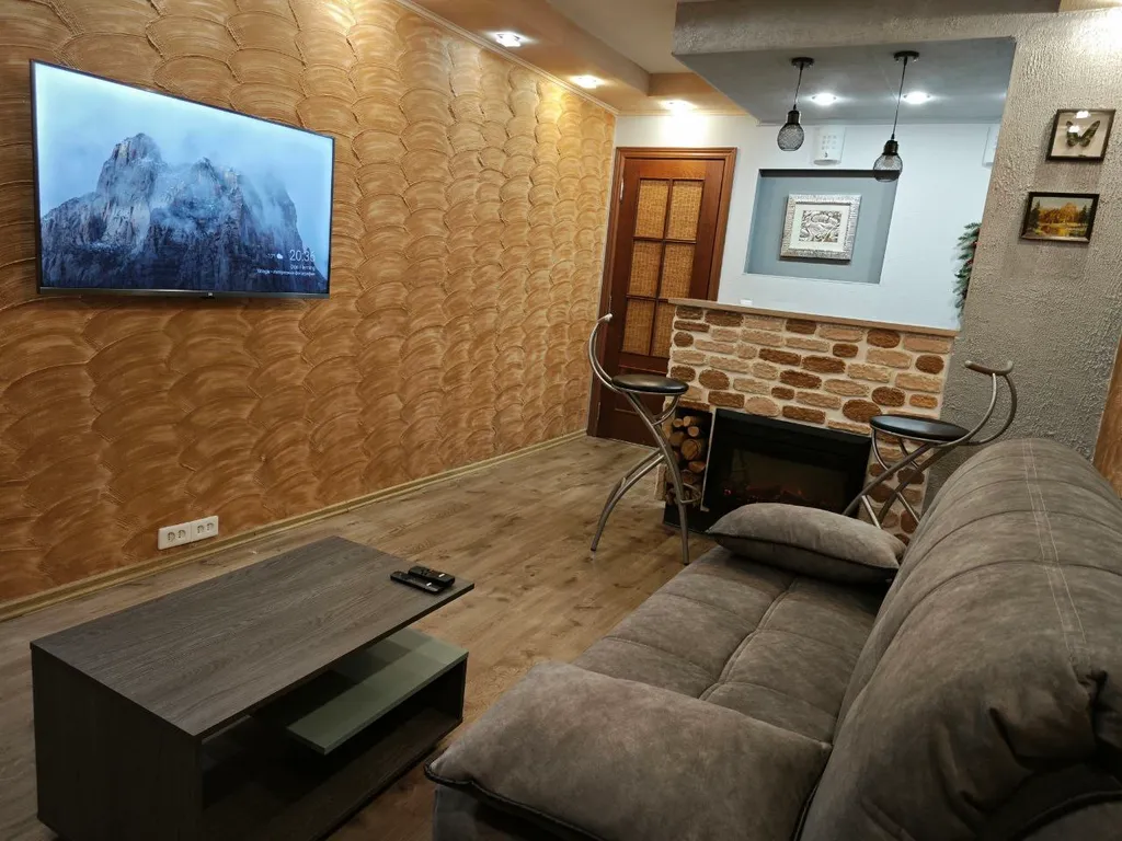 Уютная 2-комнатная квартира с хорошими локациями