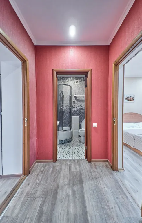 Квартира Трехкомнатные апартаменты в центре — Севастополь