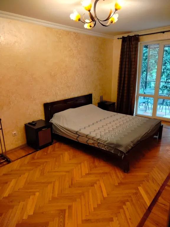 Двухкомнатная квартира с открытым балконом